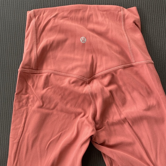High-rise, Lululemon leggings - Picture 6 of 6